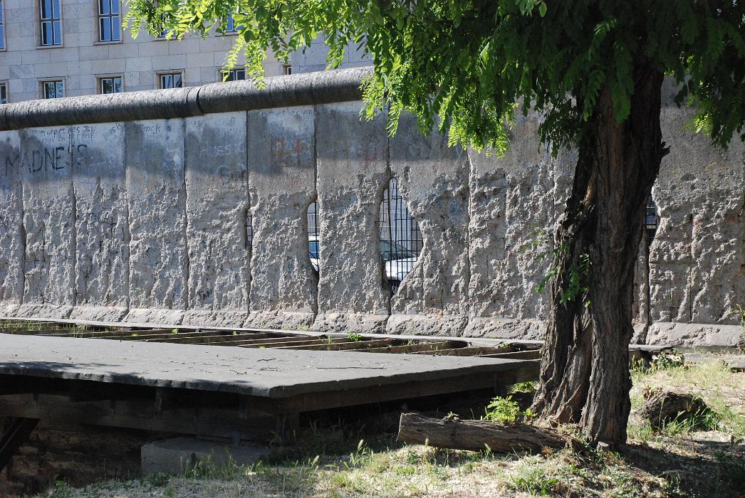 DSC_0863.JPG - Rest af muren.