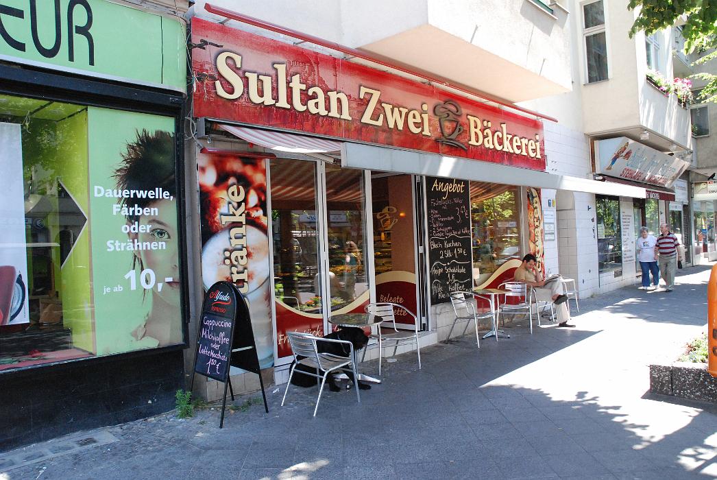 DSC_0933.JPG - Morgenmad hos Sultan Zwei.