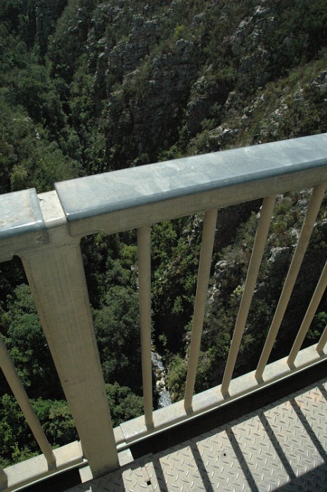 DSC_0063.JPG - Storms River og Sauer Bridge.