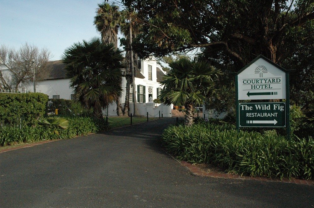 DSC_0459.JPG - Courtyard Suite Hotel, Cape Town.