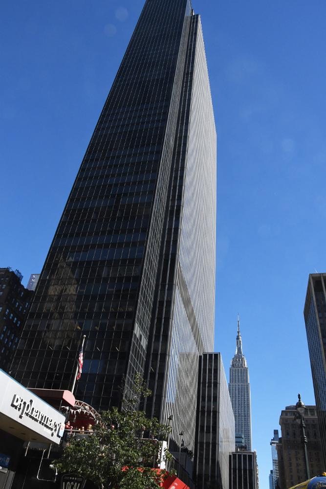DSC 2700 l